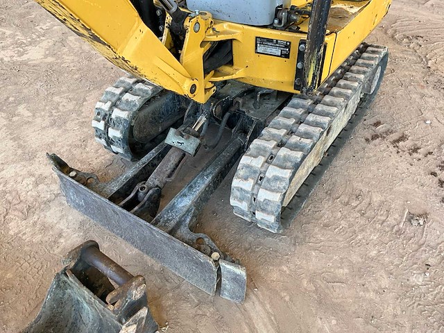 2015 cat 300.9d minigraafmachine - afbeelding 15 van  16