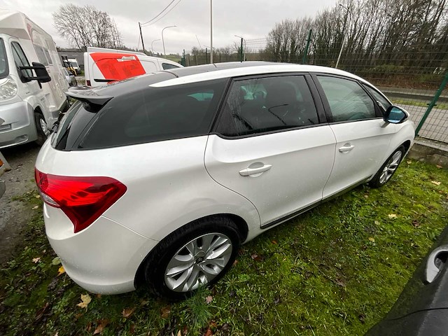 2015 citroën ds5 auto - afbeelding 18 van  25