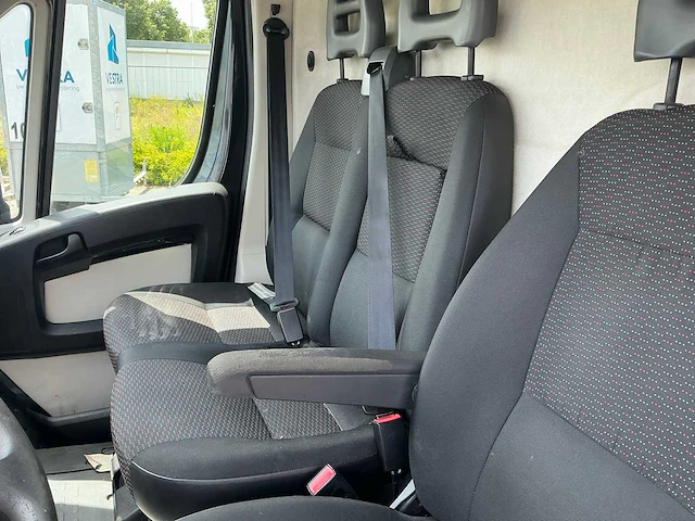 2015 citroen jumper 30 2.2 hdi l1h1 bedrijfswagen - afbeelding 16 van  18