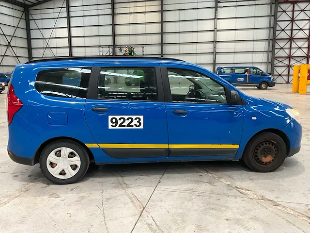 2015 dacia lodgy 7 zitplaatsen personenauto - afbeelding 25 van  28