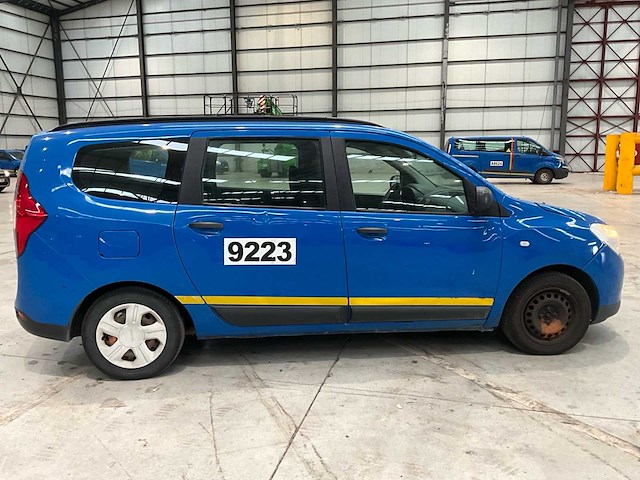 2015 dacia lodgy 7 zitplaatsen personenauto - afbeelding 15 van  16