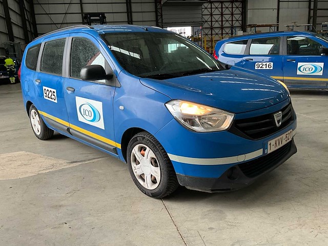 2015 dacia lodgy personenauto - afbeelding 28 van  30