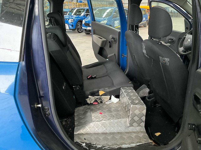 2015 dacia lodgy personenauto - afbeelding 7 van  31