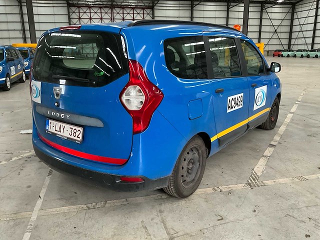 2015 dacia lodgy personenauto - afbeelding 28 van  31
