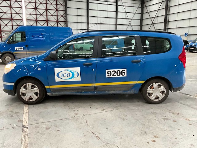 2015 dacia lodgy personenauto - afbeelding 12 van  28