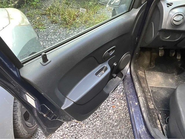 2015 dacia sandero - afbeelding 12 van  17