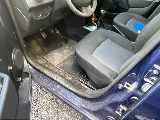 2015 dacia sandero - afbeelding 16 van  17