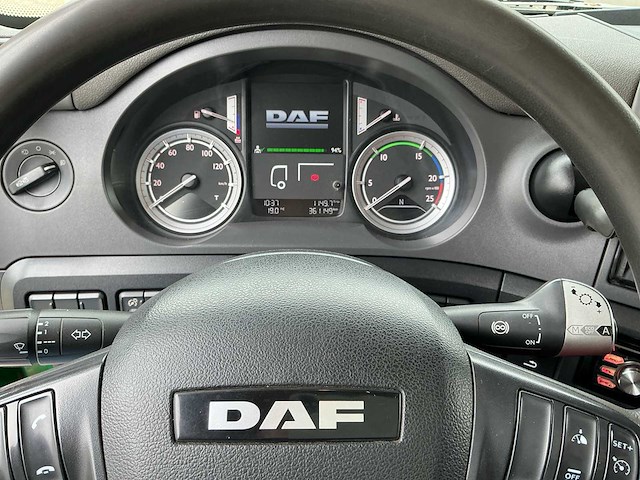 2015 daf cf-330 vrachtwagen - afbeelding 2 van  26