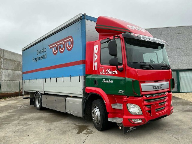 2015 daf cf-330 vrachtwagen - afbeelding 23 van  26