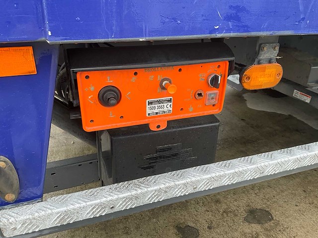 2015 daf lf 220fa euro 6 - hydraulische laadklep - airco - afbeelding 37 van  45