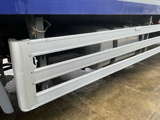 2015 daf lf 220fa euro 6 - hydraulische laadklep - airco - afbeelding 4 van  38