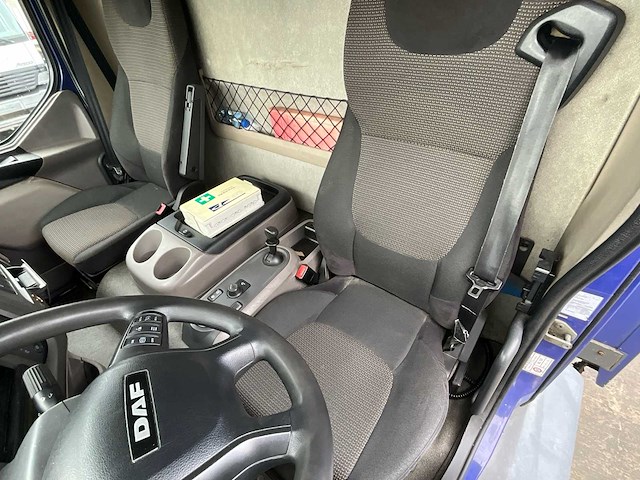 2015 daf lf 220fa euro 6 - hydraulische laadklep - airco - afbeelding 22 van  38