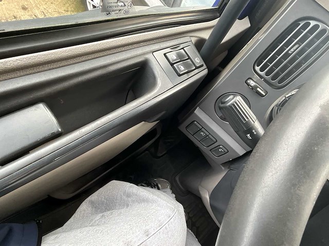 2015 daf lf 220fa euro 6 - hydraulische laadklep - airco - afbeelding 23 van  38