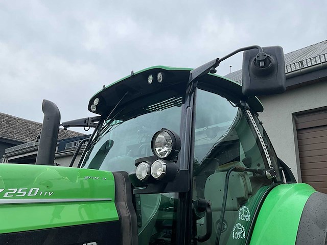 2015 deutz 7250 agrotron ttv landbouwtractor 4wd - afbeelding 42 van  63