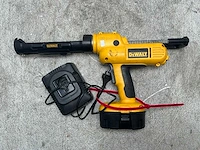 2015 dewalt dc547 kitspuit accu 18v