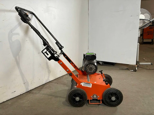 2015 eliet e 401 electric verticuteermachine - 400mm - afbeelding 3 van  6