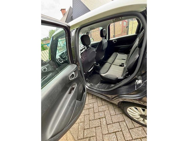 2015 fiat 500l personenauto - afbeelding 2 van  24
