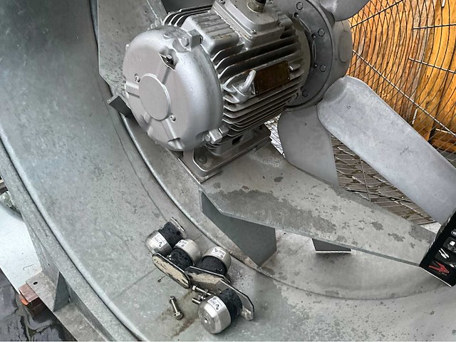 2015 fläkt woods industriële axiaalventilator 1600mm - ongebruikt - afbeelding 5 van  9