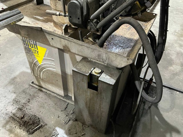 2015 fmb major semiautom metalen horizontale bandzaagmachine - afbeelding 1 van  7