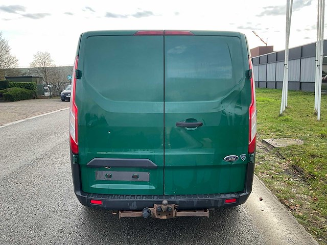 2015 ford transit custom lichte vrachtwagen - afbeelding 24 van  28