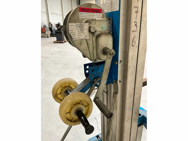 2015 giant-move equipment me-r35/a01654 materiaallift - afbeelding 3 van  13