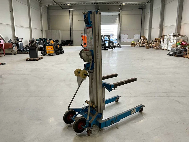 2015 giant-move equipment me-r35/a01654 materiaallift - afbeelding 9 van  13