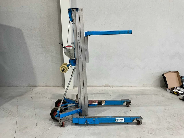 2015 giant-move equipment me-r35/a01654 materiaallift - afbeelding 6 van  9