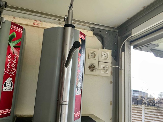 2015 hapert ta foodtruck - afbeelding 7 van  17