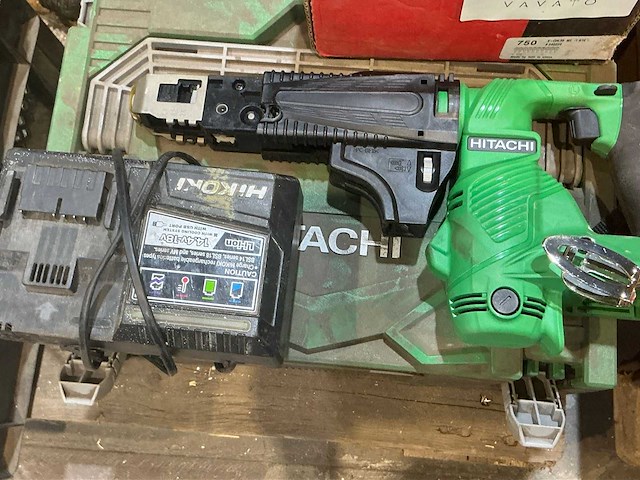2015 hitachi wf18dsl bandschroefmachine - afbeelding 1 van  4
