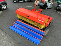 2015 husqvarna front-veegborstel lh200 overig bos- en tuingereedschap - afbeelding 1 van  6