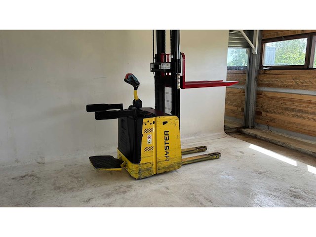 2015 hyster s1.5s compacte stapelaar - functioneel - afbeelding 1 van  4