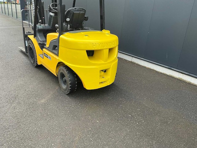 2015 hyundai 30d-7e vorkheftruck - afbeelding 16 van  19