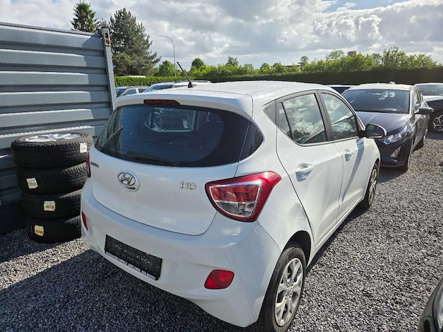 2015 hyundai i10 - afbeelding 18 van  24