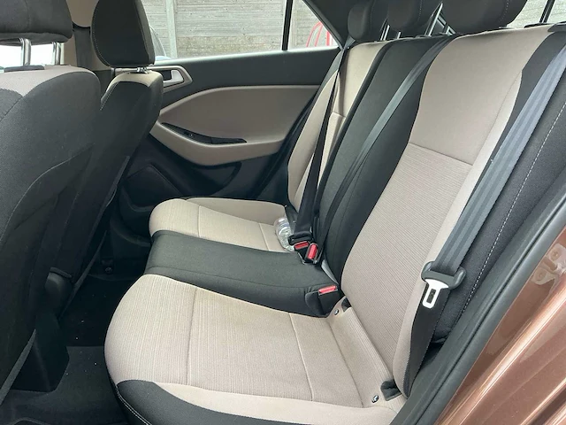 2015 hyundai i20 gb personenauto - afbeelding 19 van  19