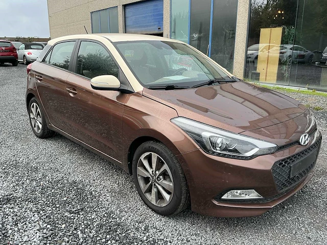 2015 hyundai i20 gb personenauto - afbeelding 9 van  19