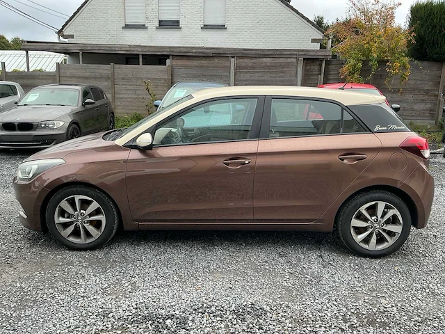 2015 hyundai i20 gb personenauto - afbeelding 9 van  19