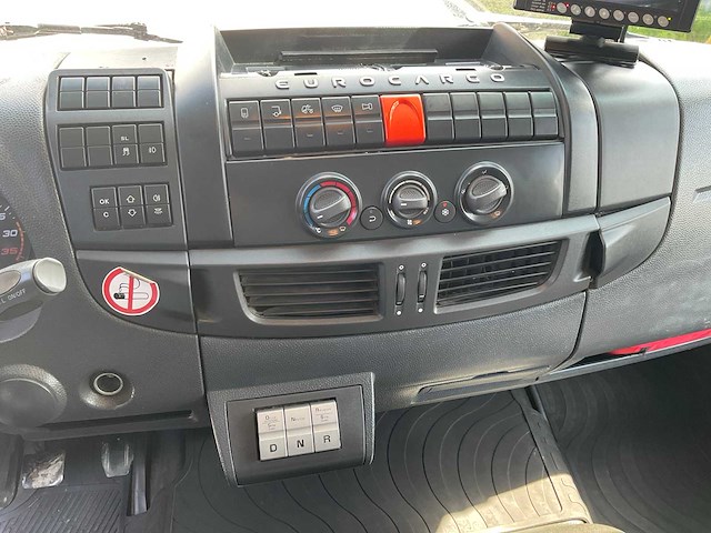 2015 iveco 190el frigovrachtwagen - afbeelding 20 van  41