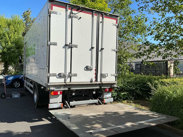 2015 iveco 190l vrachtwagen - afbeelding 7 van  48