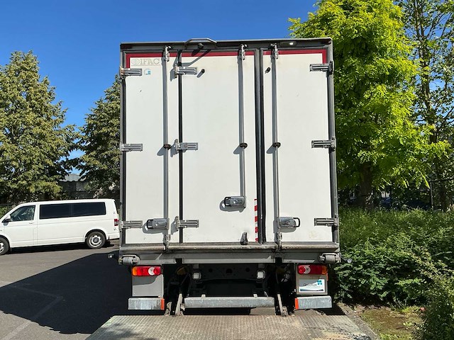 2015 iveco 190l vrachtwagen - afbeelding 9 van  48