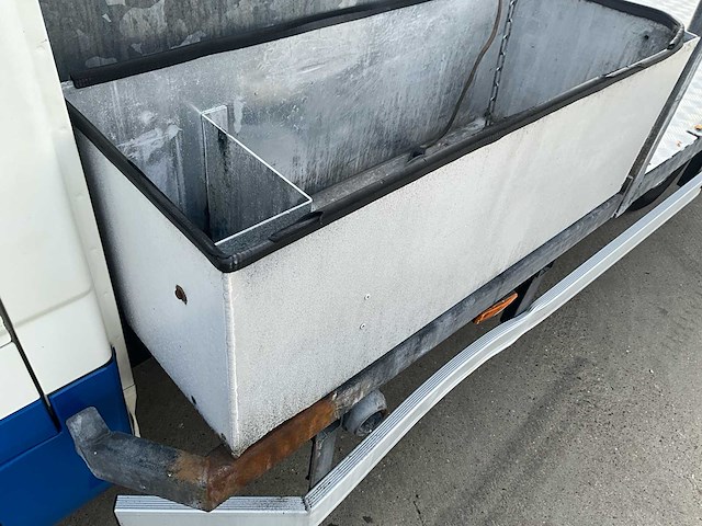 2015 iveco 50c21 (schoonmaak toilet) - automaat - airco - afbeelding 2 van  44