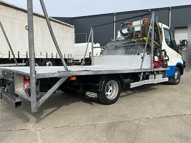 2015 iveco 50c21 (schoonmaak toilet) - automaat - airco - afbeelding 40 van  44