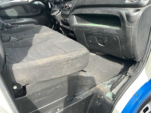 2015 iveco 50c21 (schoonmaak toilet) - automaat - airco - afbeelding 7 van  10