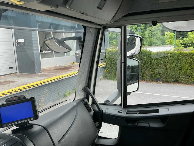 2015 iveco eurocargo koelopbouw en laadklep vrachtwagen - afbeelding 34 van  44