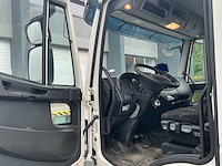2015 iveco eurocargo koelopbouw en laadklep vrachtwagen - afbeelding 16 van  33
