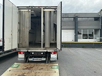 2015 iveco eurocargo koelopbouw en laadklep vrachtwagen - afbeelding 1 van  12