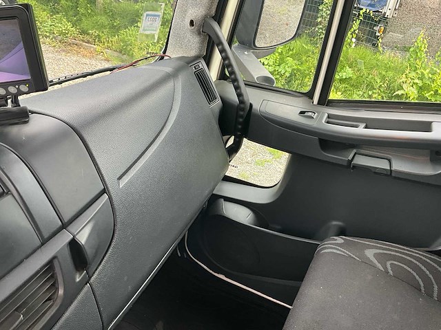2015 iveco ig160e2ca vrachtwagen - afbeelding 25 van  58