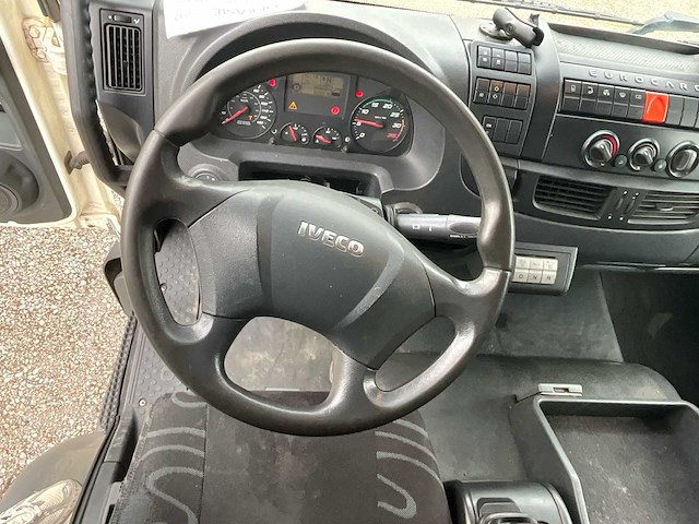 2015 iveco ig160e2ca vrachtwagen - afbeelding 28 van  58