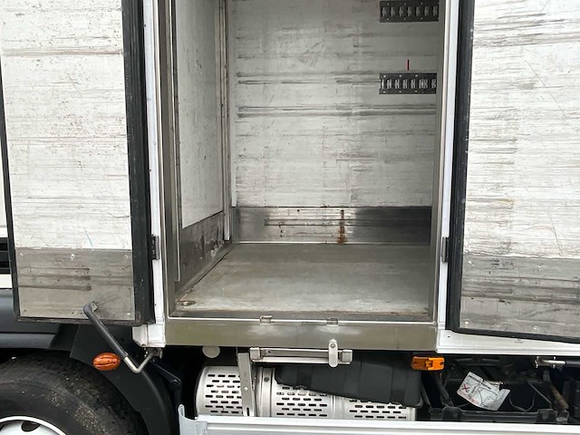 2015 iveco ig160e2ca vrachtwagen - afbeelding 31 van  58