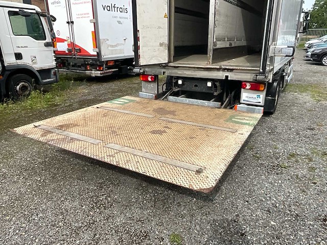 2015 iveco ig160e2ca vrachtwagen - afbeelding 35 van  58