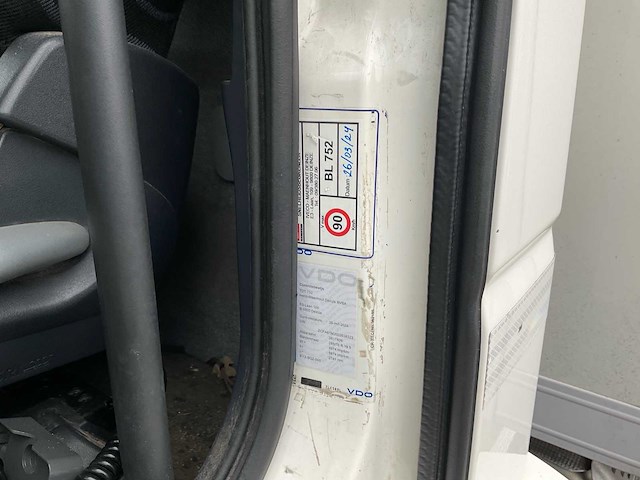 2015 iveco ig160e2ca vrachtwagen - afbeelding 7 van  22